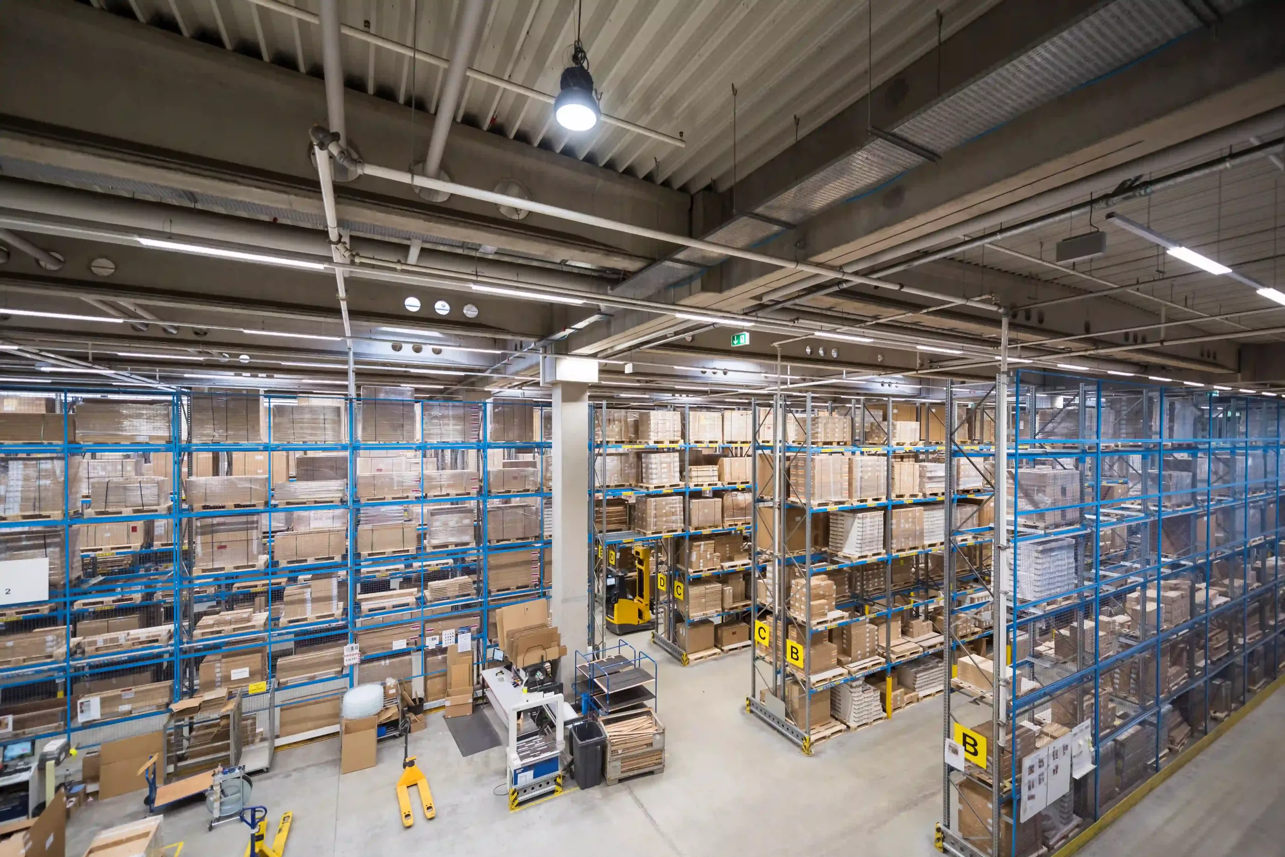 Display High Bay Led Lights In A Warehouse Or Factory To Illuminate The Entire Space.