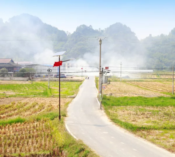 Rural-Road-Solar-Street-Lighting-Project-Tongdao-County